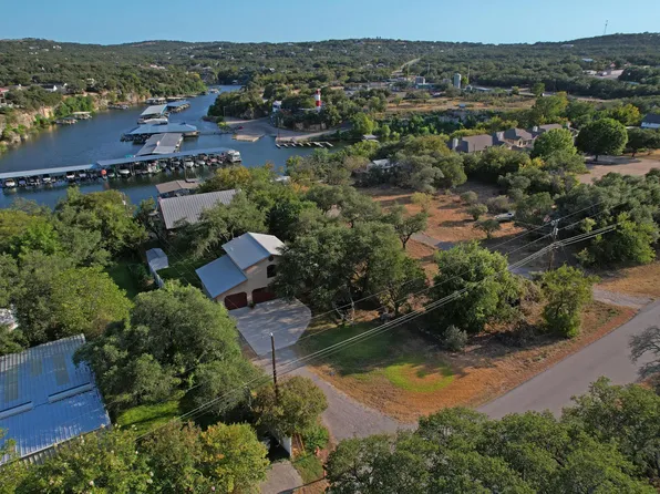 707 Cat Hollow Club Dr, Spicewood, TX 78669
