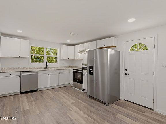 5th image of 477 Marlow Cir