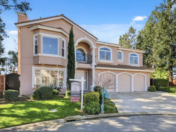 2625 E Sean Ave, Fresno, CA 93720