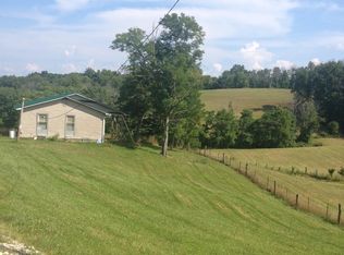 3944 Napier Rdg, Genoa, WV 25517