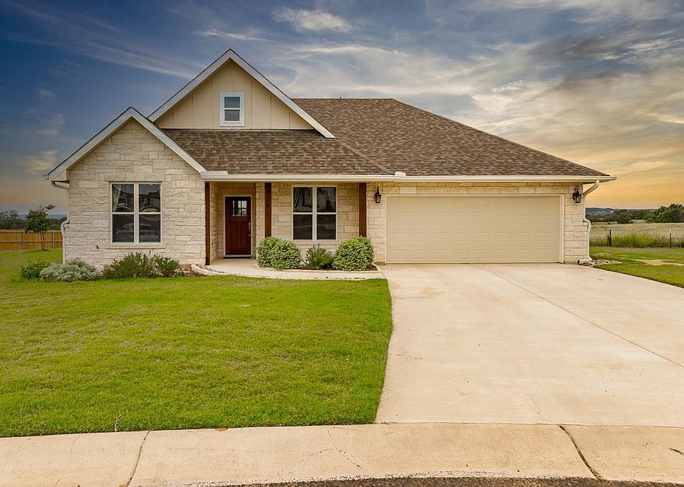 1st image of 729 Madilynn Ct
