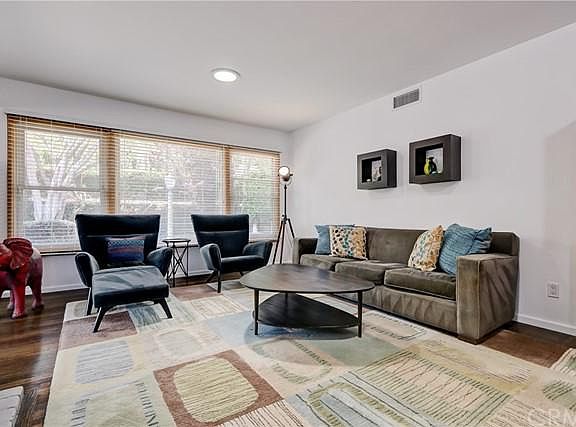 4th image of 5202 Paseo Del Pavon