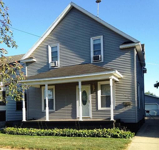 1st image of 1024 Joosten St SW