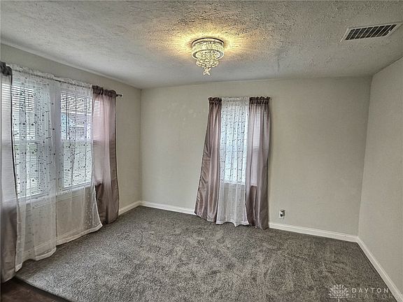 5th image of 1808 Meadow Ave