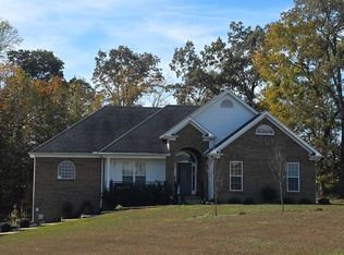 1604 Legacy Ct, Clarksville, TN 37043