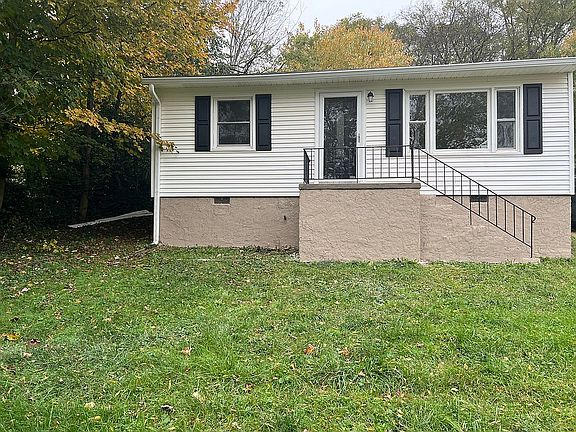 2nd image of 440 S Fairmont Ave