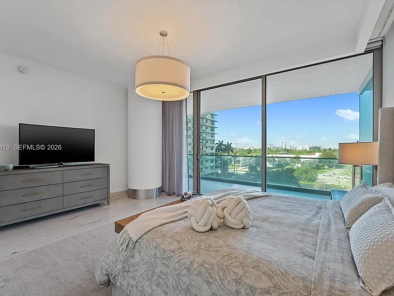 10201 Collins Ave #511 — Photo 13