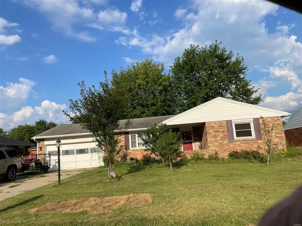 1328 Highland Dr, Greenville, OH 45331