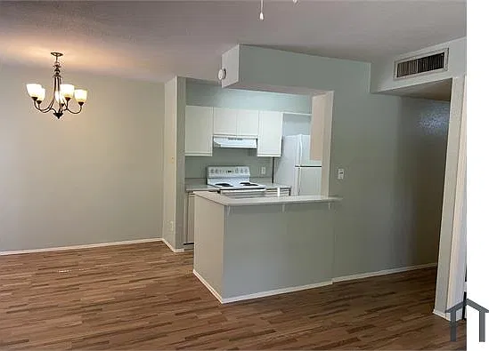 2 bed, 918 sqft, $1,150 — Photo 3