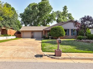 817 Wendy Ln, Edmond, OK 73013
