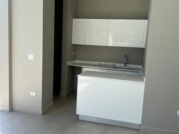 22 White Sands, Bayamon, PR 00959