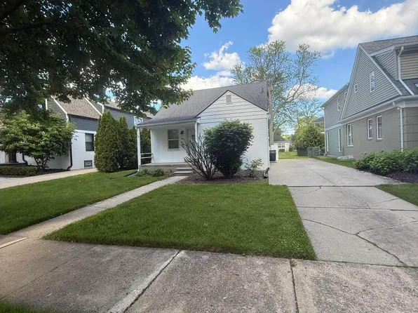 1887 S Bates St, Birmingham, MI 48009