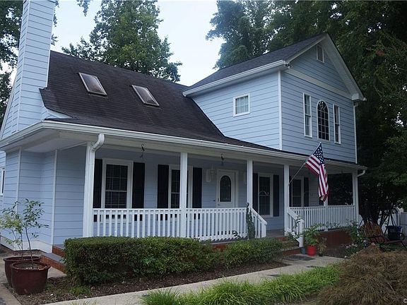 2nd image of 8403 Morelock Ct