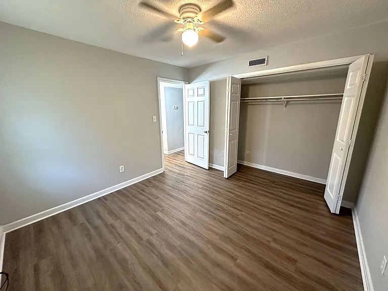 448 Belmont Rd #3 — Photo 16