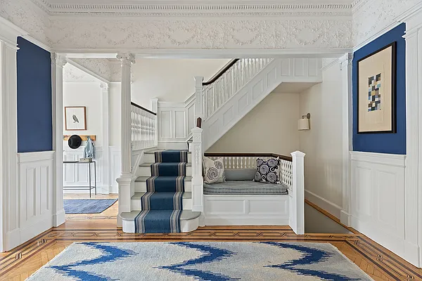 Sold by Compass | media 3