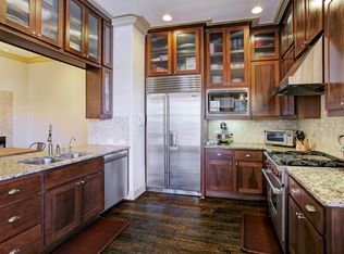 1212 Rosedale St, Houston, TX 77004