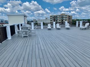 614 Shippan Ave APT 307, Stamford, CT 06902
