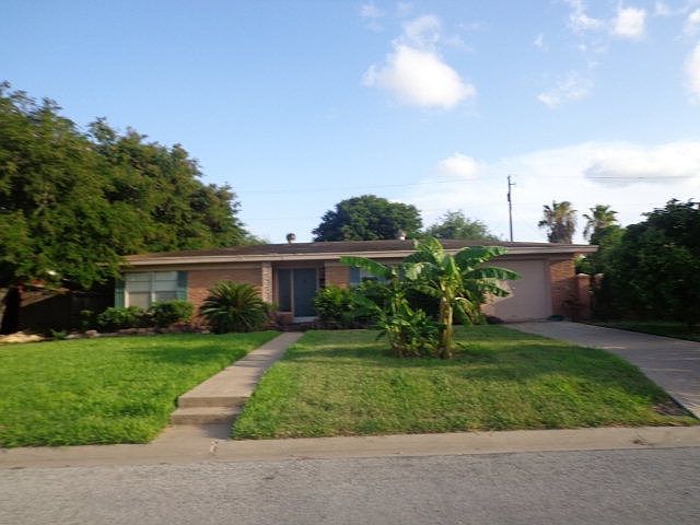 1st image of 1154 Parkwood Pl