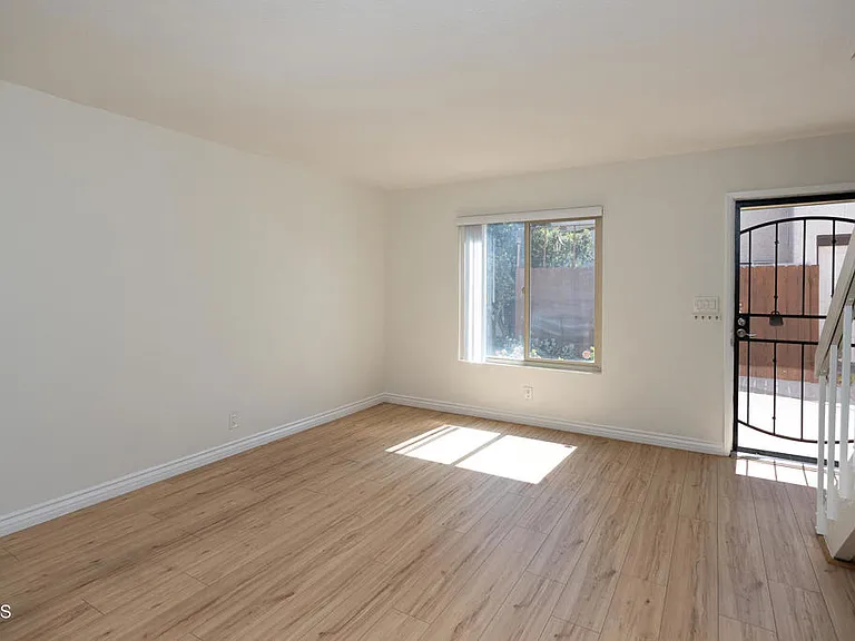 4939 Nautilus St #C — Photo 17