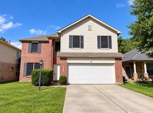 22018 Willow Shadows Dr, Tomball, TX 77375