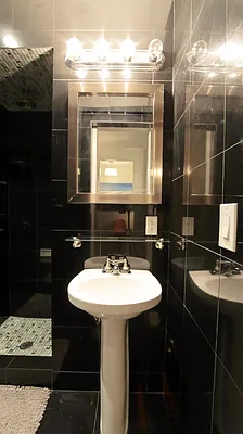 Rented by Acre NY Realty Inc | media 7