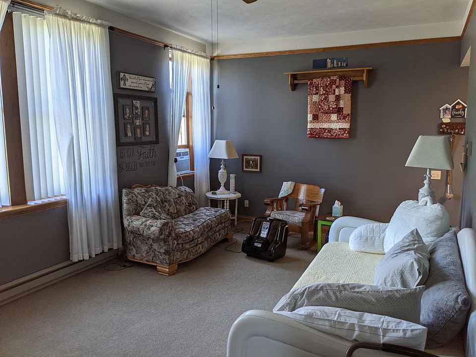 1st image of 380 Church St APT 7