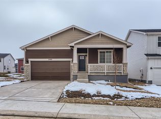 220 S Vandriver Way, Aurora, CO 80018
