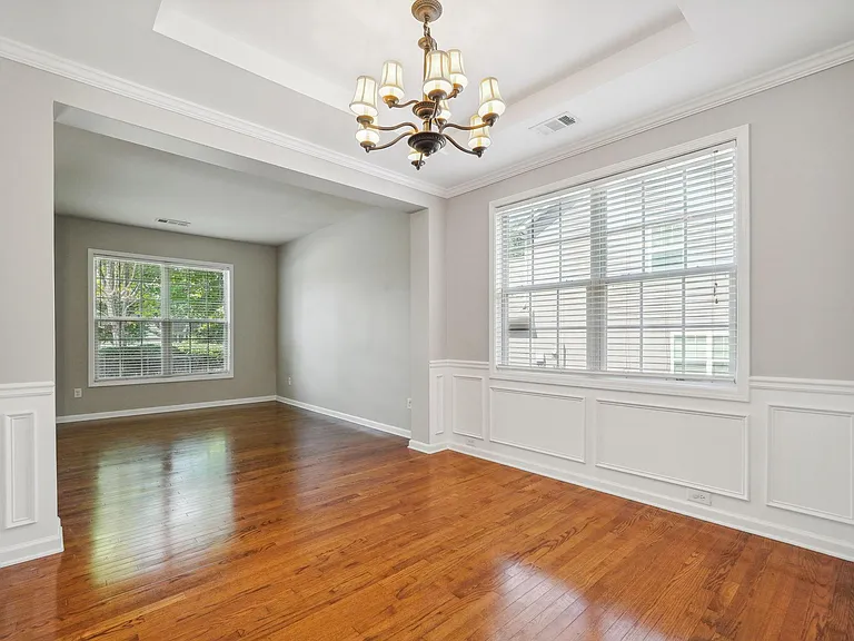 4450 Dartford Rd — Photo 11
