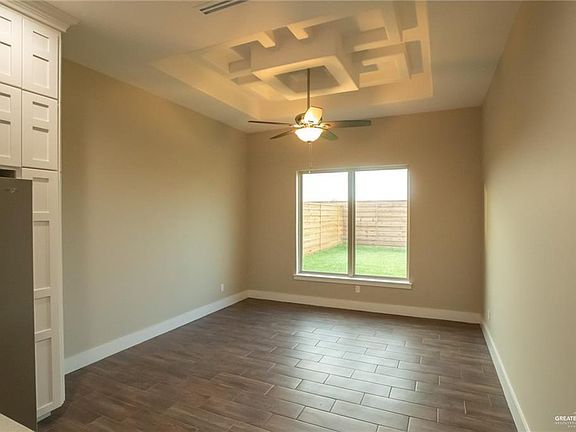 5th image of 5704 Pelican Ave
