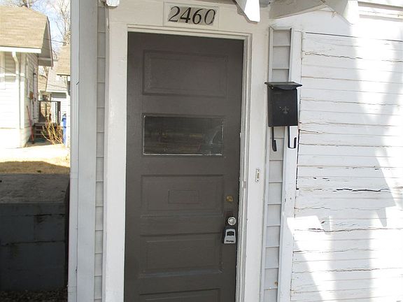 3. 2460 Martha, Front Door
