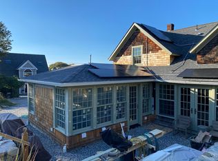 87 Columbia Ave, Jamestown, RI 02835