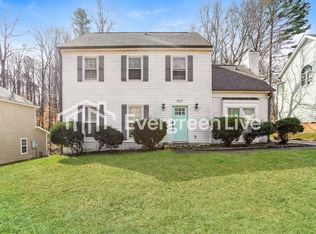 907 Doby Springs Dr, Charlotte, NC 28262