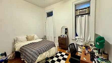 Rented by HOLTON REAL ESTATE INC.