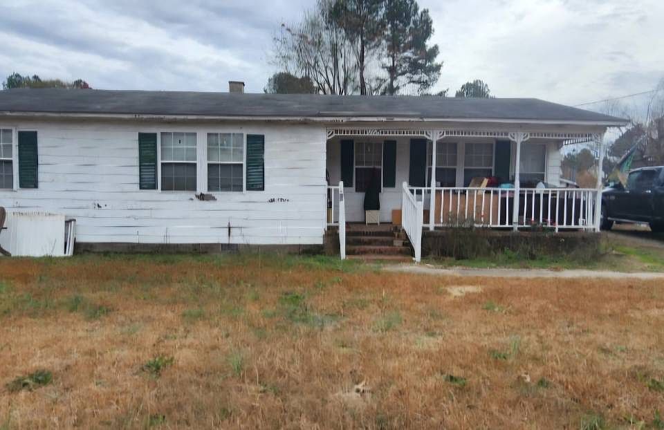 1st image of 2825 E Old Spring Hope Rd