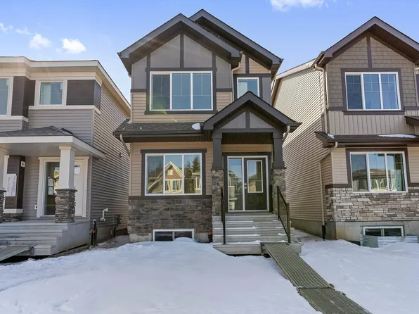 20707 43rd Ave NW, Edmonton, AB T6M 0R8