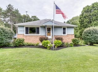 11930 26th Ave, Pleasant Prairie, WI 53158