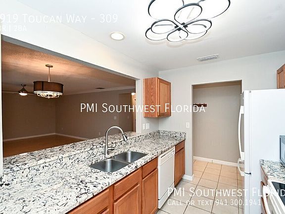 4th image of 1919 Toucan Way Unit 309