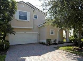 7492 NW 21st Ct, Pembroke Pines, FL 33024