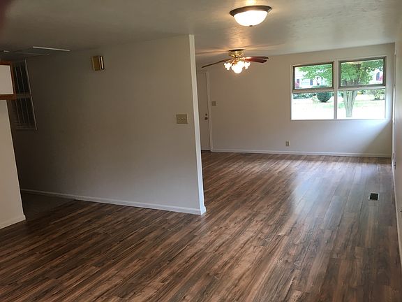 4th image of 1540 Kilbourn St