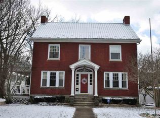 1022 E 2nd St, Maysville, KY 41056