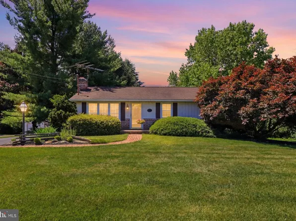2381 Ridge Rd, Glenville, PA 17329