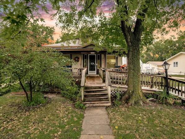 219 S Locust St, Whitewater, KS 67154