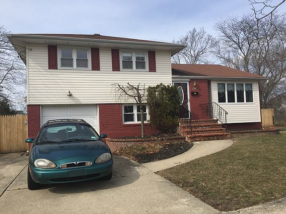 2nd image of 852 Pease Ln