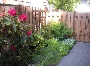 8601 244th St SW #1A, Edmonds, WA 98026