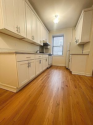1st image of 3620 Bowne St APT 5D