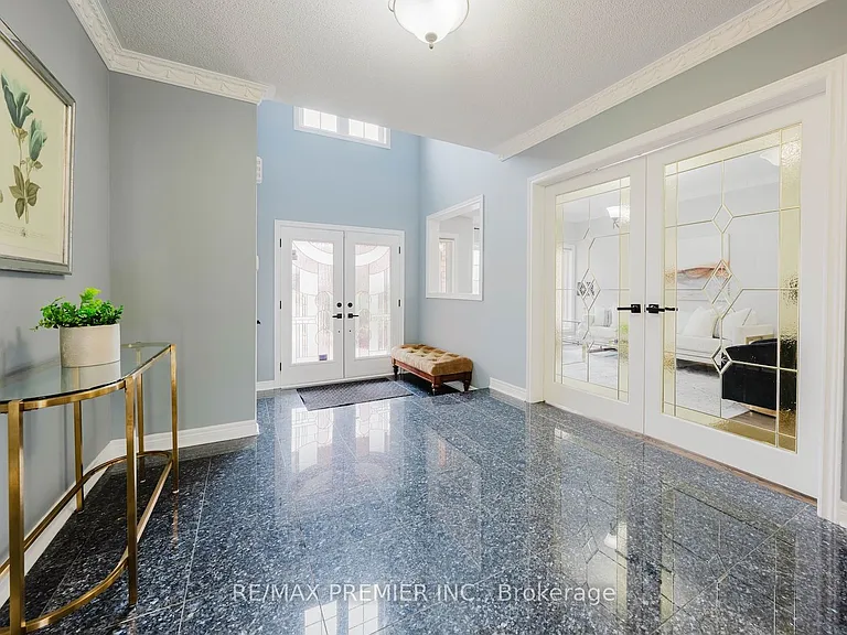 16 Saint Michele Pl #UPPER — Photo 6