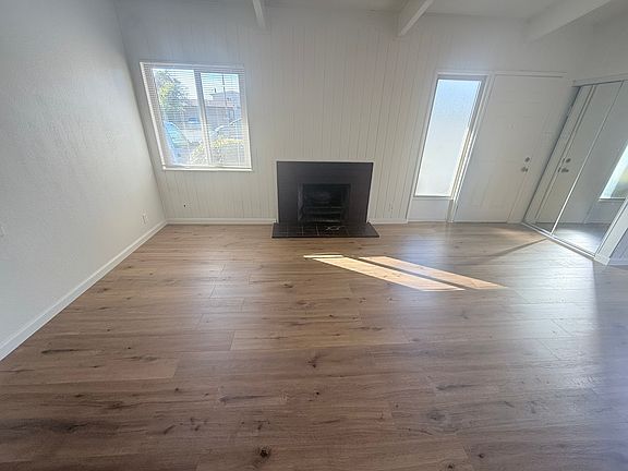 3rd image of 4710 Cutting Cir #4710