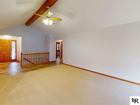 3rd image of 1915 Liberty Ln