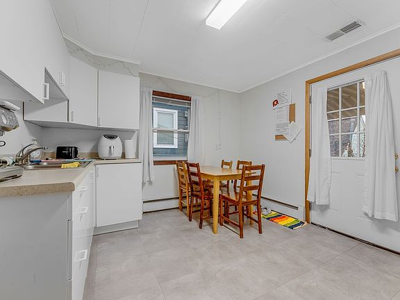 5th image of 415 Sharon Ave #320-B
