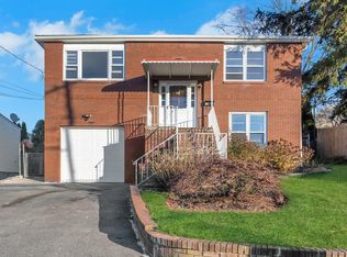 110 Beverly Rd, Yonkers, NY 10710